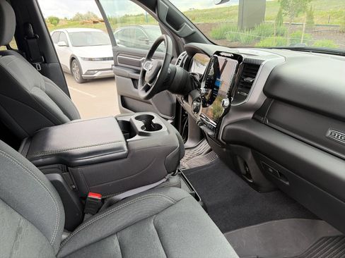 Used 2025 RAM 1500 Big Horn AWD/4WD image 57