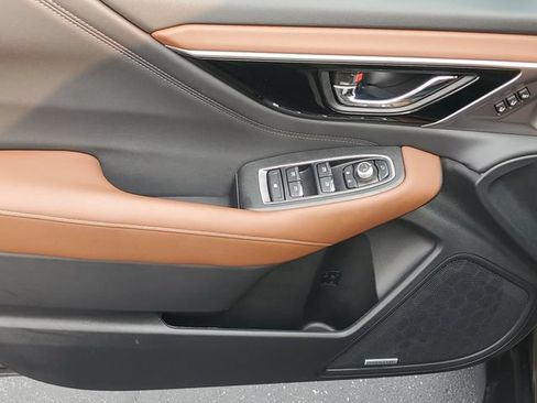 Certified 2025 Subaru Outback Touring XT AWD/4WD image 16