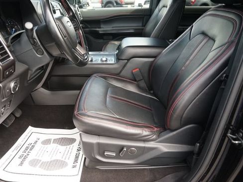 Used 2021 Ford Expedition Limited AWD/4WD image 9