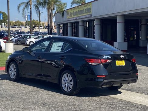 New 2025 Nissan Sentra S image 4