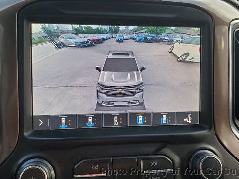 Used 2019 Chevrolet Silverado 1500 High Country w/ Technology Package image 31