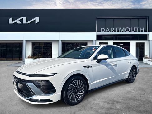 Used 2024 Hyundai Sonata SEL image 1