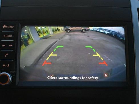 Used 2020 Nissan Frontier SV image 23