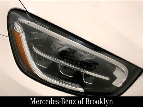 Certified 2021 Mercedes-Benz GLC 300 GLC 300 image 28