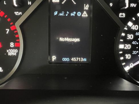 Used 2022 Toyota Tundra SR5 w/ TRD Sport Package AWD/4WD image 12