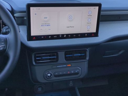 New 2025 Ford Maverick XLT w/ XLT Luxury Package image 52