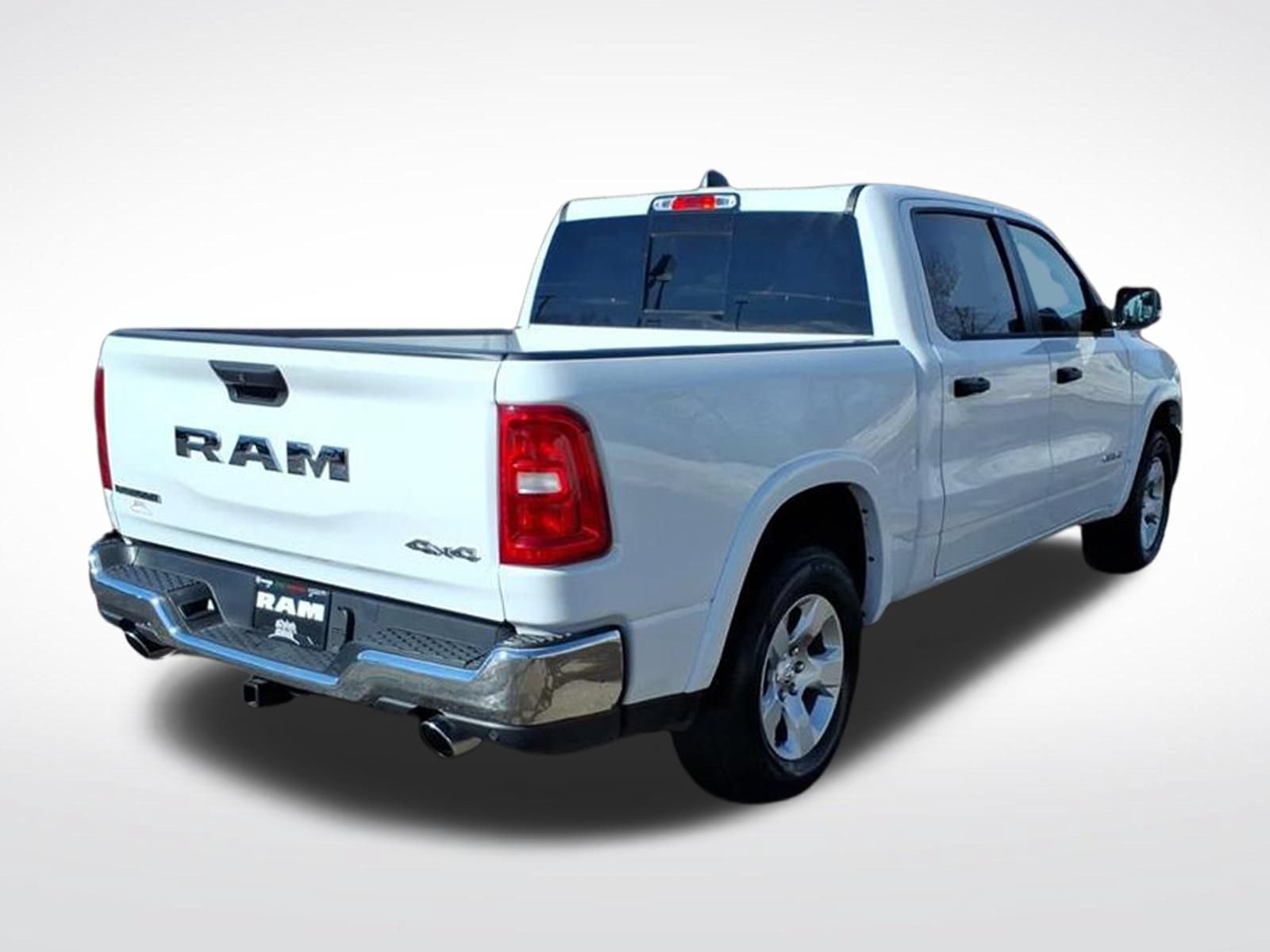 Used 2025 RAM 1500 Big Horn AWD/4WD image 5