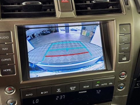 Used 2020 Lexus GX 460 Premium image 15