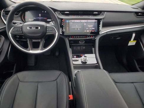 New 2026 Jeep Grand Cherokee L Limited image 27