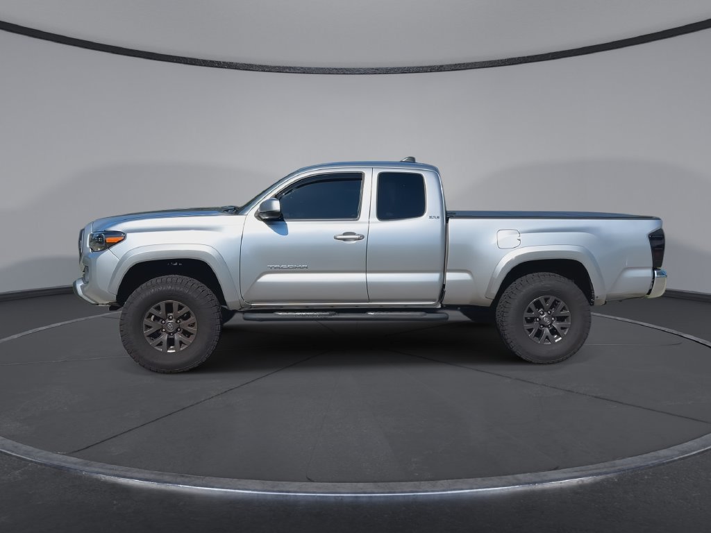 Used 2022 Toyota Tacoma SR5 RWD image 5