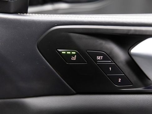 Used 2024 BMW X7 M60i w/ Executive Package image 63