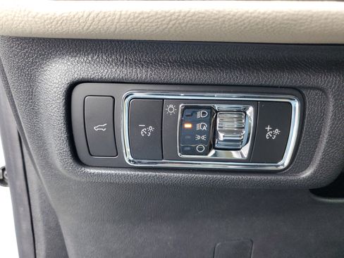 New 2026 Lincoln Corsair Premiere image 14