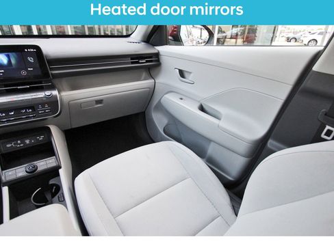 Certified 2024 Hyundai Kona SEL w/ Convenience Package image 13