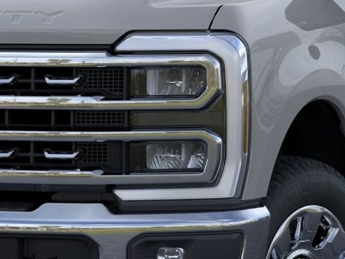 New 2026 Ford F350 Lariat w/ Lariat Premium Package AWD/4WD image 18