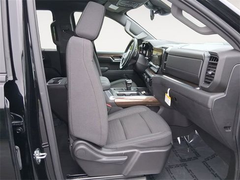 Certified 2024 Chevrolet Silverado 1500 LT Trail Boss image 15