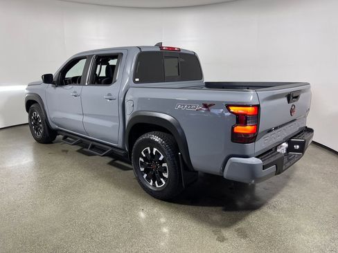 Used 2022 Nissan Frontier Pro-X RWD image 5