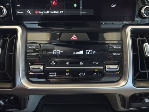 Used 2023 Kia Sorento EX AWD/4WD image 27