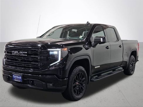 Certified 2022 GMC Sierra 1500 Elevation w/ Elevation Premium Package AWD/4WD image 2