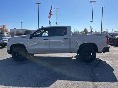 New 2026 Chevrolet Silverado 1500 Custom Trail Boss w/ LPO, Dark Essentials Package image 6