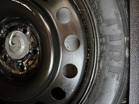 Used 2007 Ford Mustang Convertible image 16