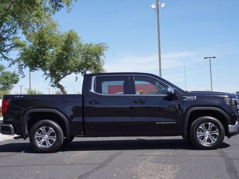 New 2026 GMC Sierra 1500 SLE w/ Preferred Package AWD/4WD image 2