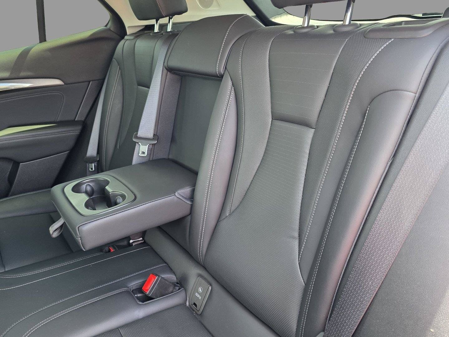 Used 2024 Buick Envision Preferred AWD/4WD image 29