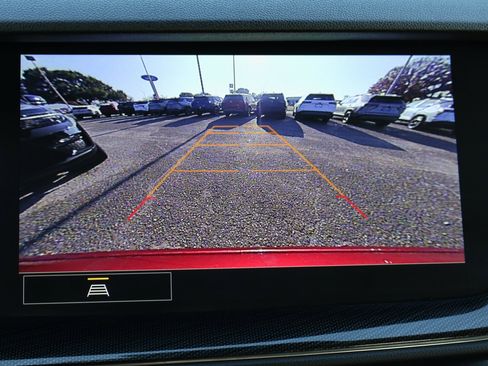 Used 2023 Buick Envision Essence image 27