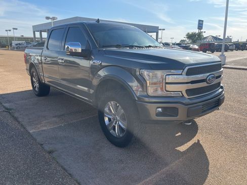 Used 2020 Ford F150 Platinum w/ Equipment Group 701A Luxury AWD/4WD image 5