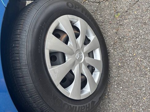 Used 2009 Toyota Corolla LE FWD image 11