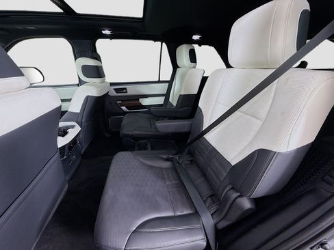 Used 2024 Toyota Sequoia Capstone image 26