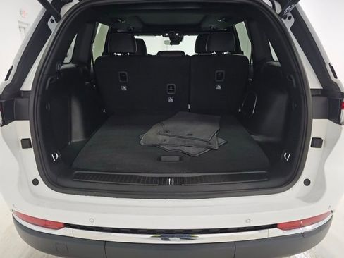 Used 2025 Jeep Grand Cherokee Limited 4xe image 15