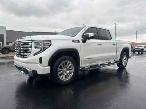 Used 2024 GMC Sierra 1500 Denali w/ Technology Package image 3
