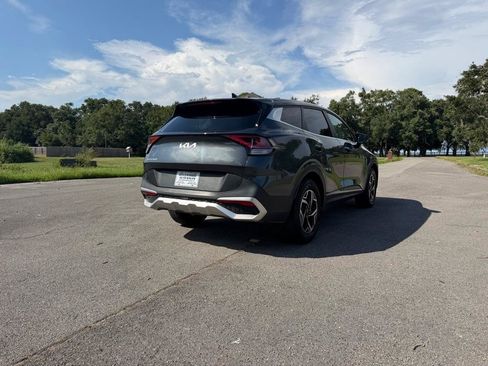 Used 2023 Kia Sportage LX FWD image 5