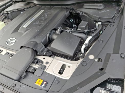 Certified 2025 MAZDA CX-90 Plug-In Hybrid w/ Preferred image 29