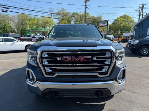 Used 2019 GMC Sierra 1500 SLT w/ SLT Premium Package AWD/4WD image 2
