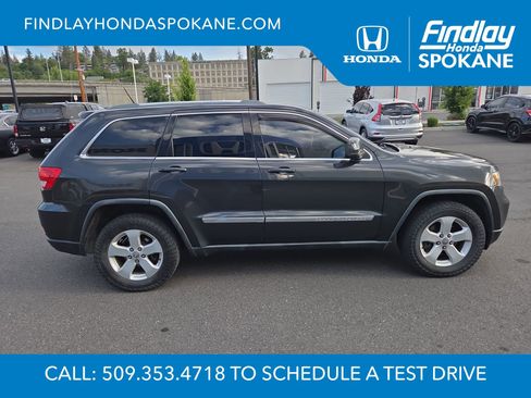 Used 2011 Jeep Grand Cherokee Laredo AWD/4WD image 6