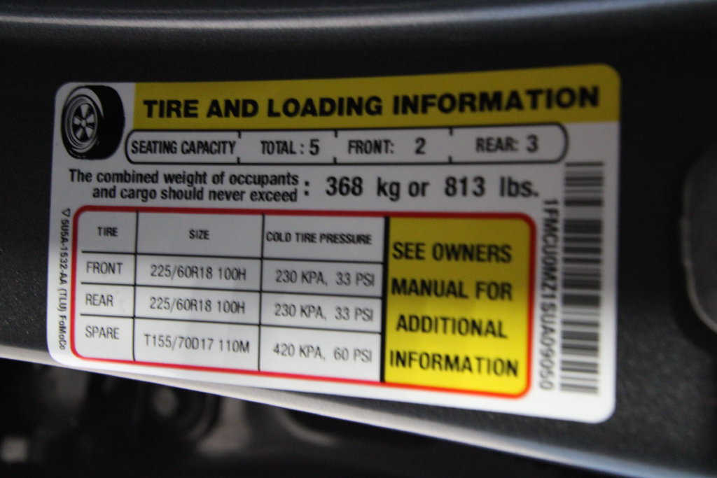 Used 2025 Ford Escape ST-Line w/ Equipment Group 301A FWD image 40