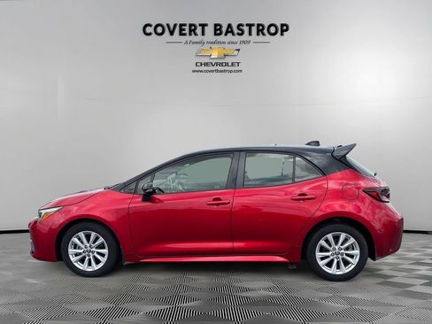 Used 2023 Toyota Corolla SE FWD image 4