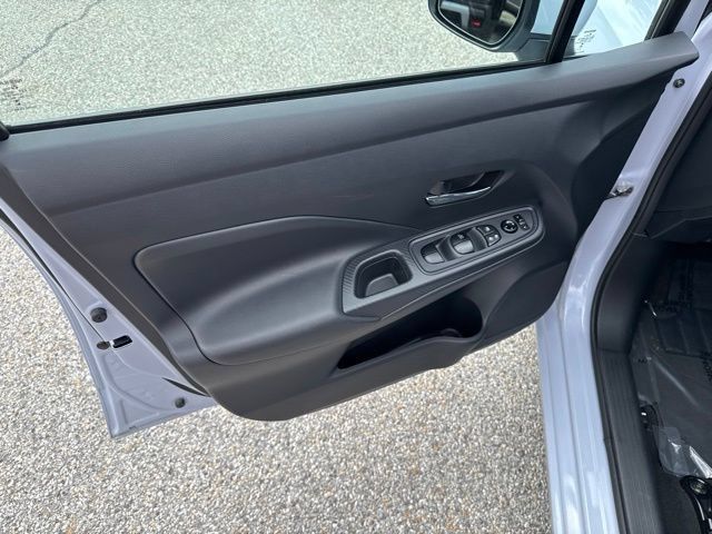 Used 2025 Nissan Versa SV w/ Trunk Package FWD image 42