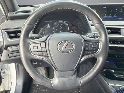 Used 2021 Lexus UX 250h w/ Premium Package AWD/4WD image 21