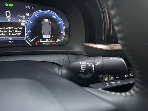 Used 2026 Toyota Crown XLE image 25