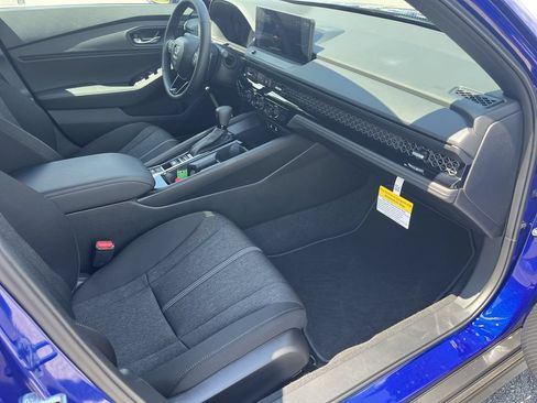 Used 2026 Honda Accord Sport image 32