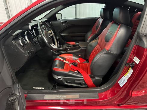 Used 2007 Ford Mustang GT Premium RWD image 33