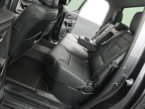 Used 2024 Toyota Tundra Limited AWD/4WD image 14