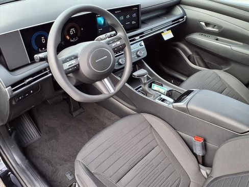 New 2026 Hyundai Santa Cruz SE FWD image 12
