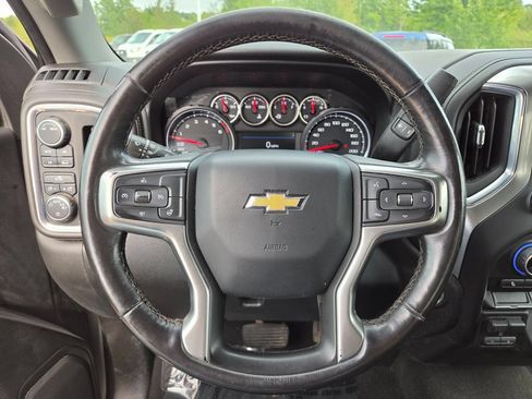 Used 2021 Chevrolet Silverado 1500 LT w/ Work Truck Package AWD/4WD image 18
