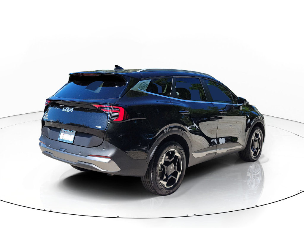 Certified 2026 Kia Sportage EX AWD/4WD image 7