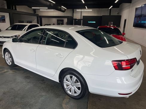 Used 2017 Volkswagen Jetta S FWD image 5