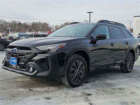 Used 2023 Subaru Outback Onyx Edition XT image 3