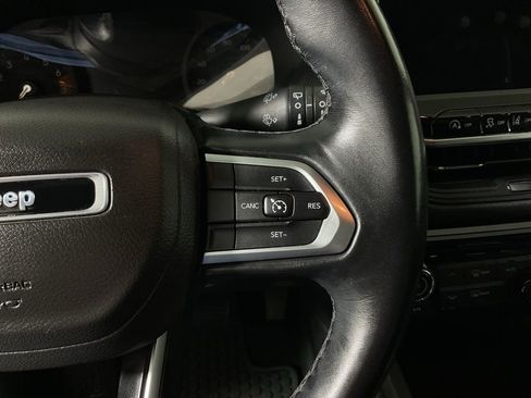 Used 2022 Jeep Compass Altitude w/ Sun and Sound Group image 28